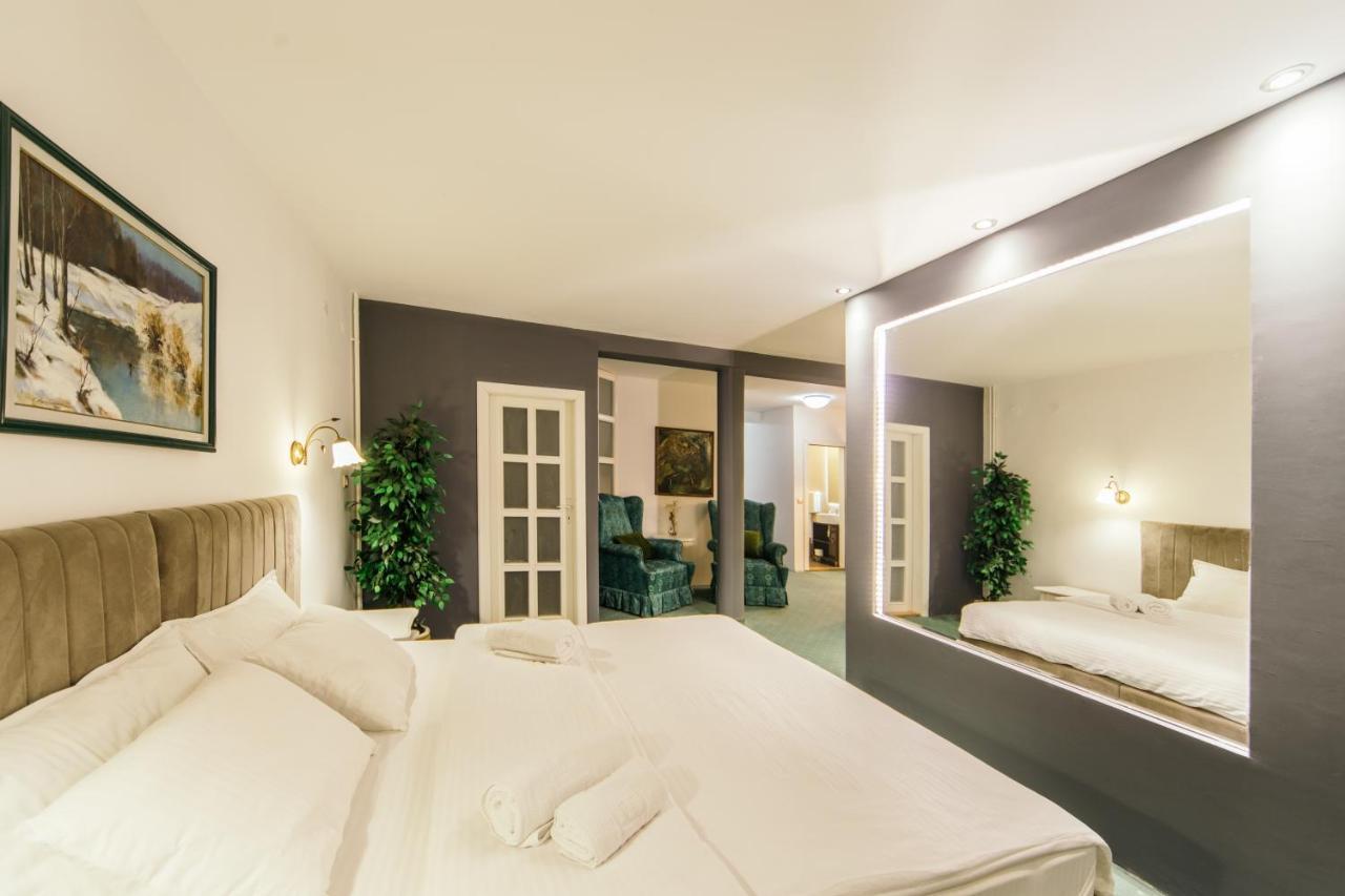 Garni Hotel President De Luxe Kragujevac Exterior photo