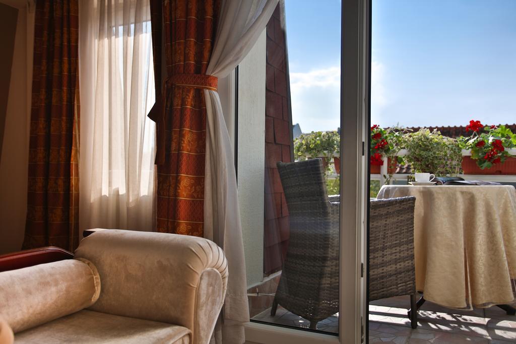 Garni Hotel President De Luxe Kragujevac Room photo
