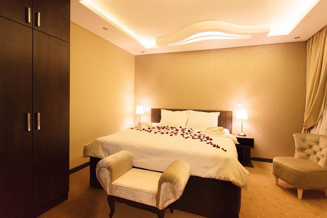 Garni Hotel President De Luxe Kragujevac Exterior photo